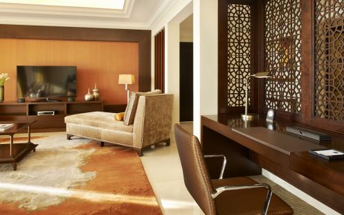 Fairmont The Palm-One Bedroom Deluxe Suite 1_8719